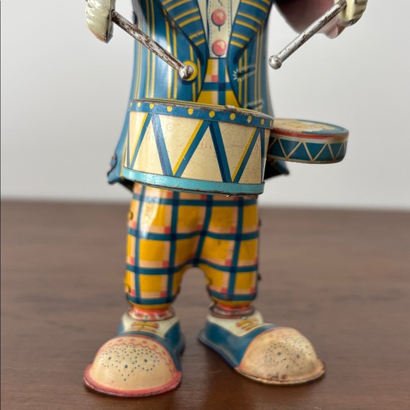 Vintage Rabbit Drummer - Picture 5 of 16